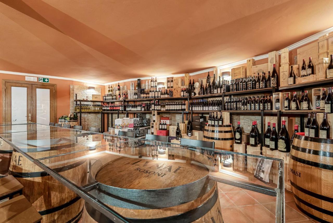 Hotel La Pietra Restaurant Fosdinovo Eksteriør bilde